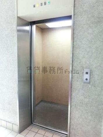 エレベーター