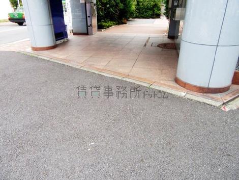 正面玄関