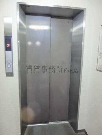エレベーター