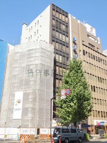 スリムな外観