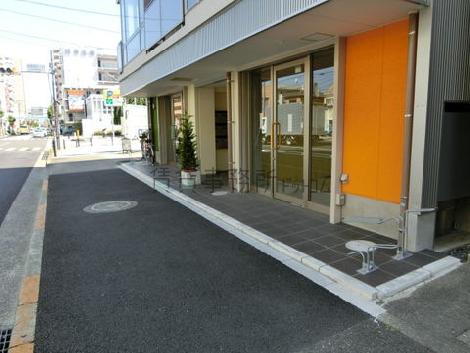 正面玄関