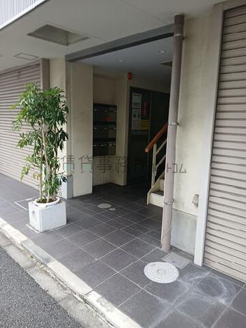 正面玄関