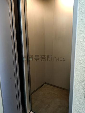 エレベーター