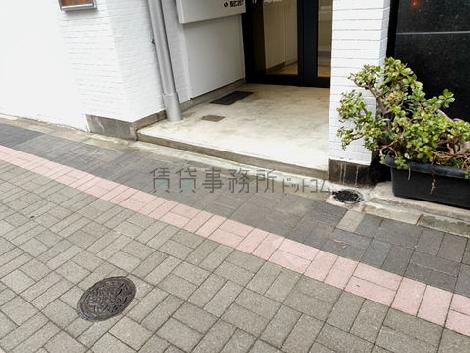 正面玄関