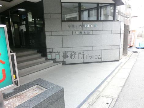 正面玄関