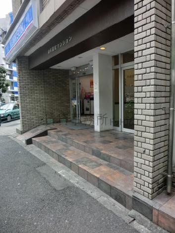 正面玄関