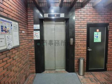 エレベーター