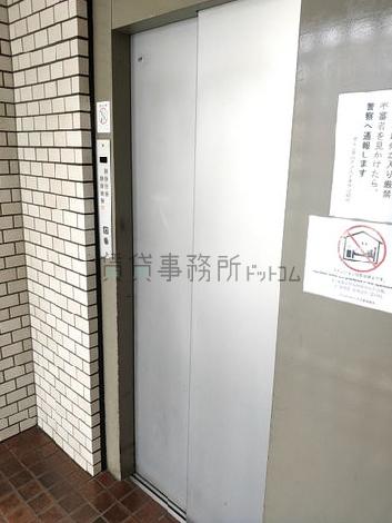 エレベーター