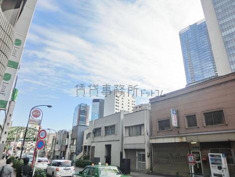 全面道路左手の様子