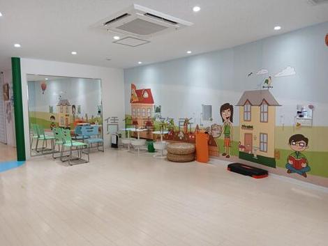茂和ビルの室内