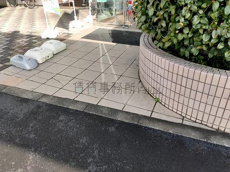 正面玄関