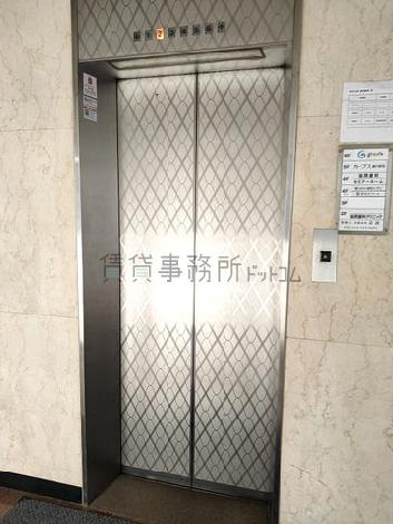 エレベーター