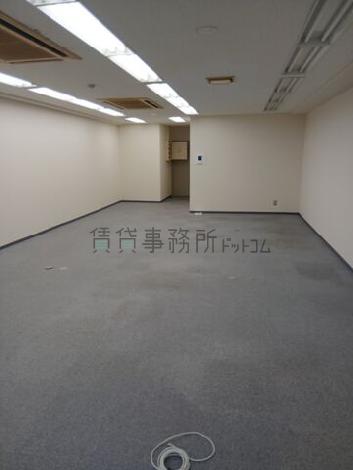 フロンティアビルⅡの室内