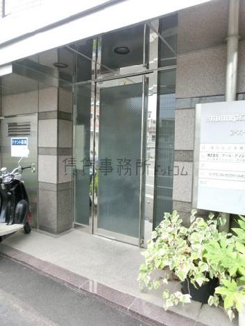 正面玄関