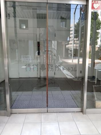 正面玄関
