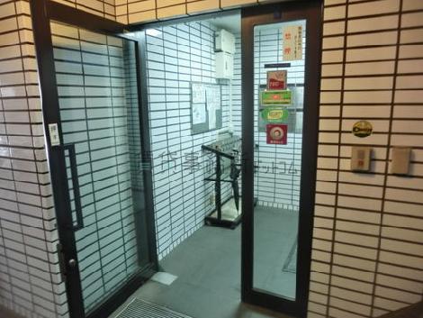 正面玄関