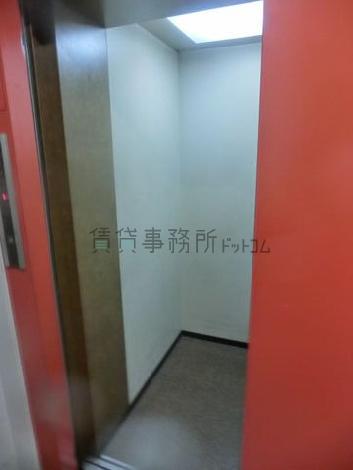 エレベーター