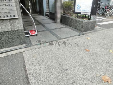 正面玄関