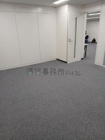 三共小石川THビルの室内