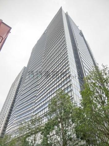 側面からの外観