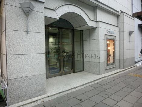 荘厳な石造り、雰囲気があります