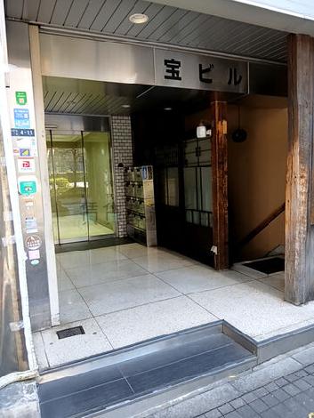正面玄関