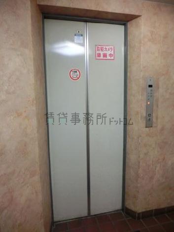 エレベーター