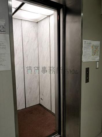 エレベーター