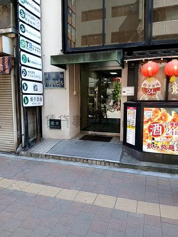 正面玄関