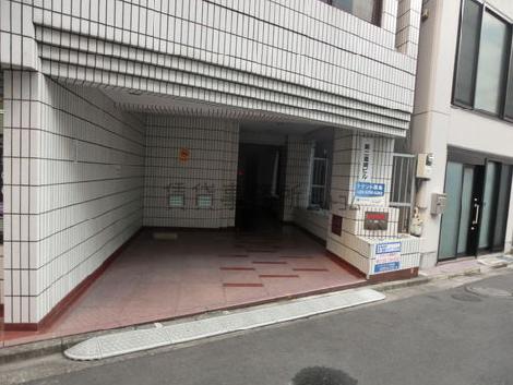 正面玄関
