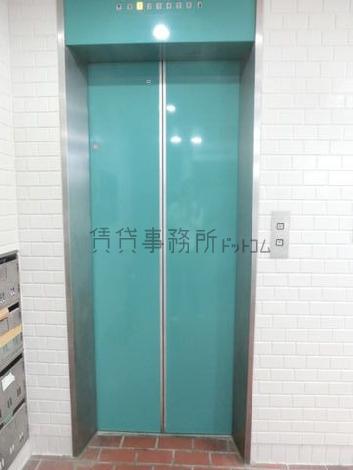 エレベーター