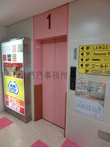 エレベーター