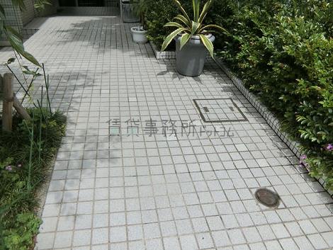 正面玄関