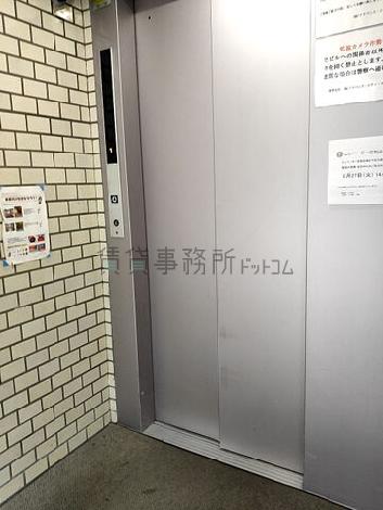 エレベーター