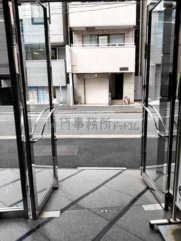 正面玄関