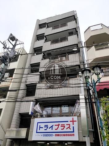 飯田ビルの外観写真