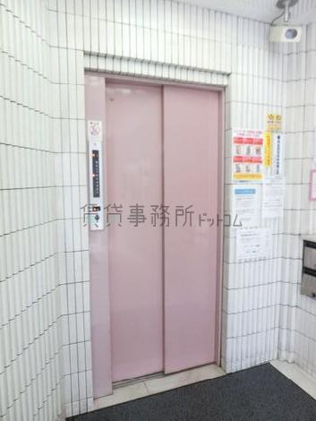エレベーター