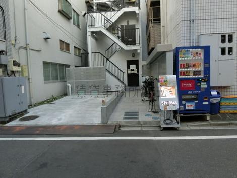 正面玄関