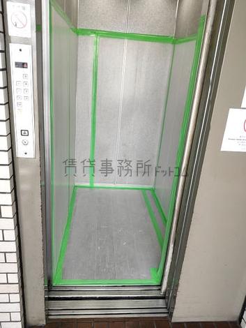 エレベーター