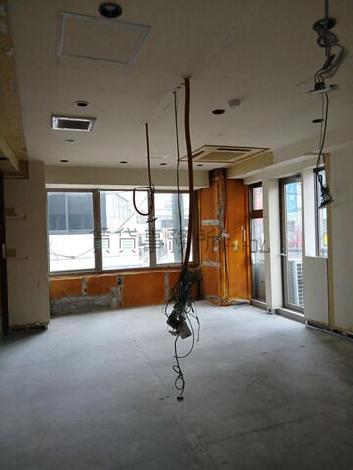 糀屋ビルの室内