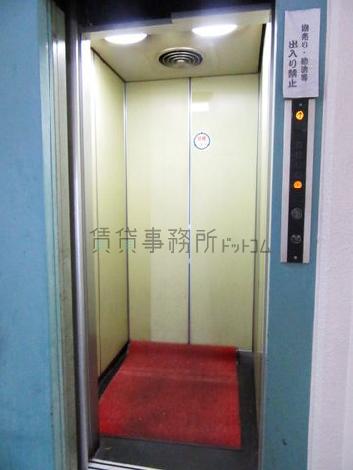 エレベーター