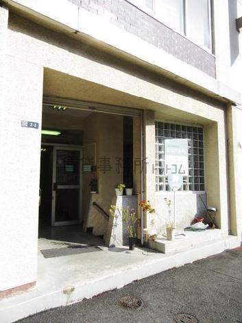 正面玄関