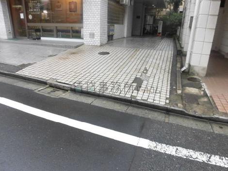 正面玄関