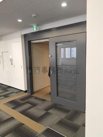 AIC共同ビル人形町の室内