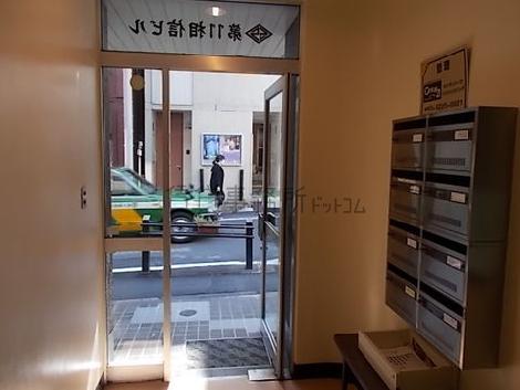 正面玄関