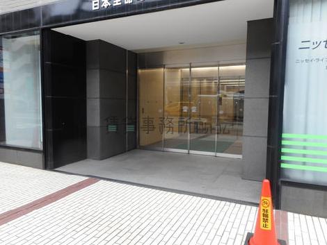 正面玄関