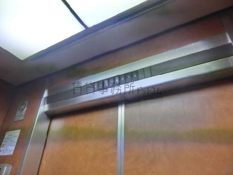 室内は比較的きれいです