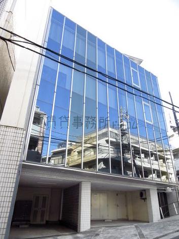 日月光ビルの外観写真
