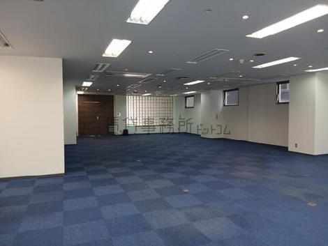 代々木センタービルの室内
