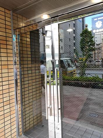 正面玄関